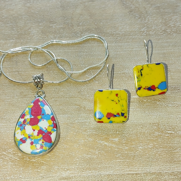 Color-enhanced Mosaic Jasper Earrings - Picture 9 of 9